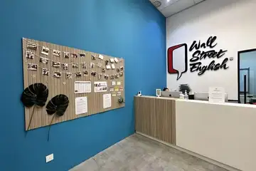 معهد وول ستريت Wall Street English في ماليزيا لتعليم اللغة الإنجليزية للطلاب الدوليين